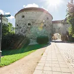 Toompea Castle 2 Bedroom Old Town Appartamento Reval
