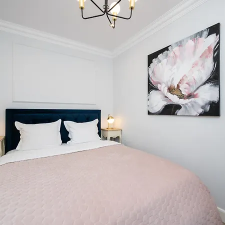 Toompea Castle 2 Bedroom Old Town * تالين