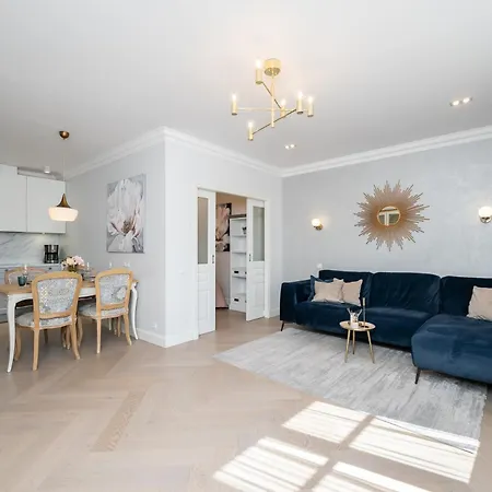 Toompea Castle 2 Bedroom Old Town Apartment