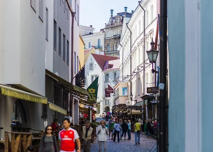 Toompea Castle 2 Bedroom Old Town تالين