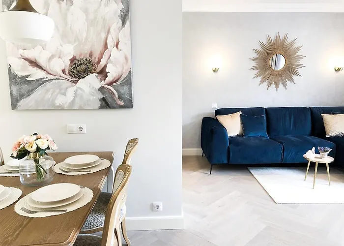 Toompea Castle 2 Bedroom Old Town شقة *