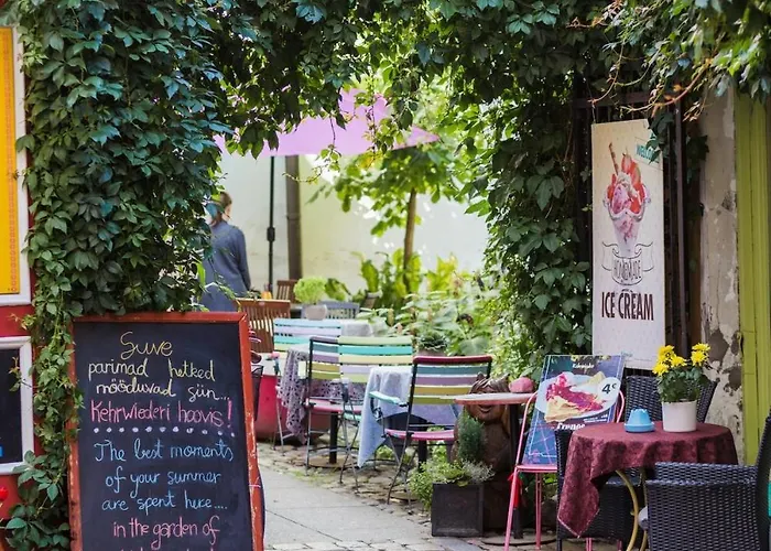 Toompea Castle 2 Bedroom Old Town 아파트