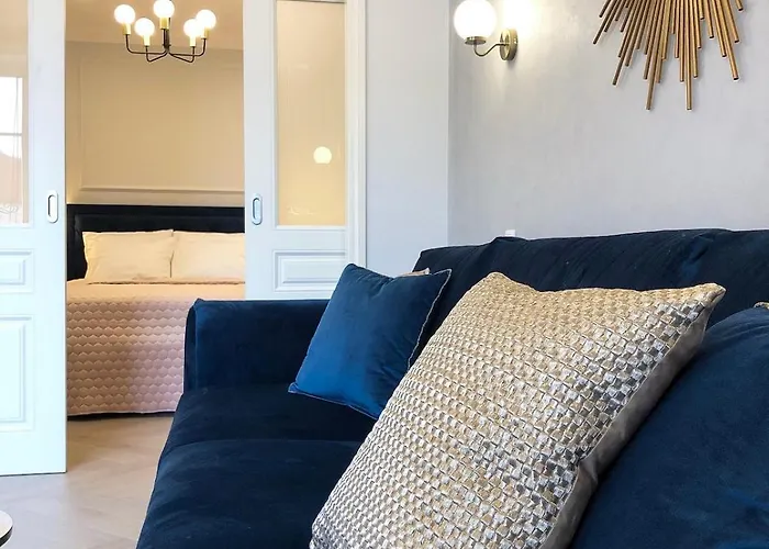 아파트 Toompea Castle 2 Bedroom Old Town 탈린