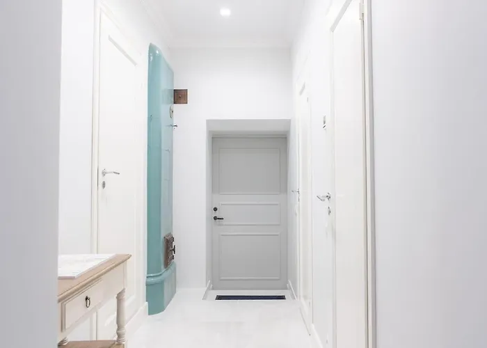 شقة Toompea Castle 2 Bedroom Old Town تالين