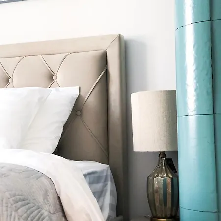 Toompea Castle 2 Bedroom Old Town Апартаменти