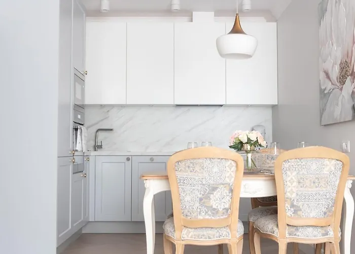 Toompea Castle 2 Bedroom Old Town アパート タリン